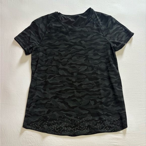 lululemon athletica Tops - lululemon Black Camo Tee